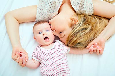 soins pour les bébés et les mamans